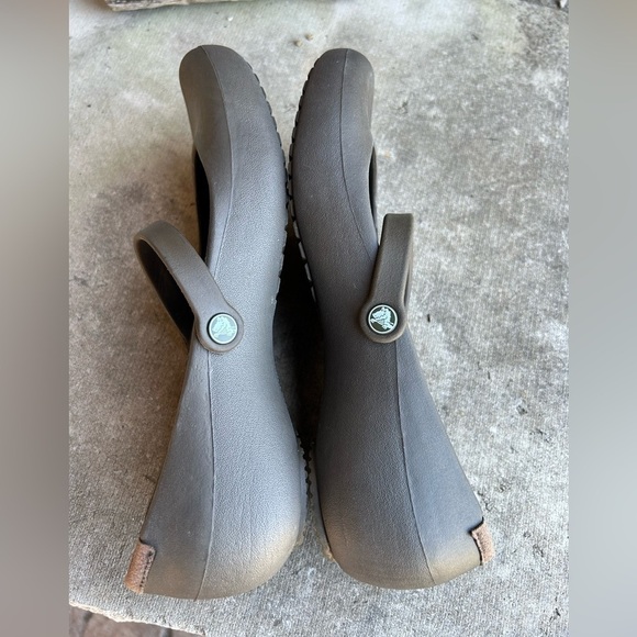 Crocs Brown Alice work brown ballet flat Mary Jane women’s slip on shoes Sz-6. G - Picture 4 of 9